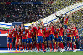 若泰伦卢江郎才尽，或许该让贤，人员调配失误难辞其咎.